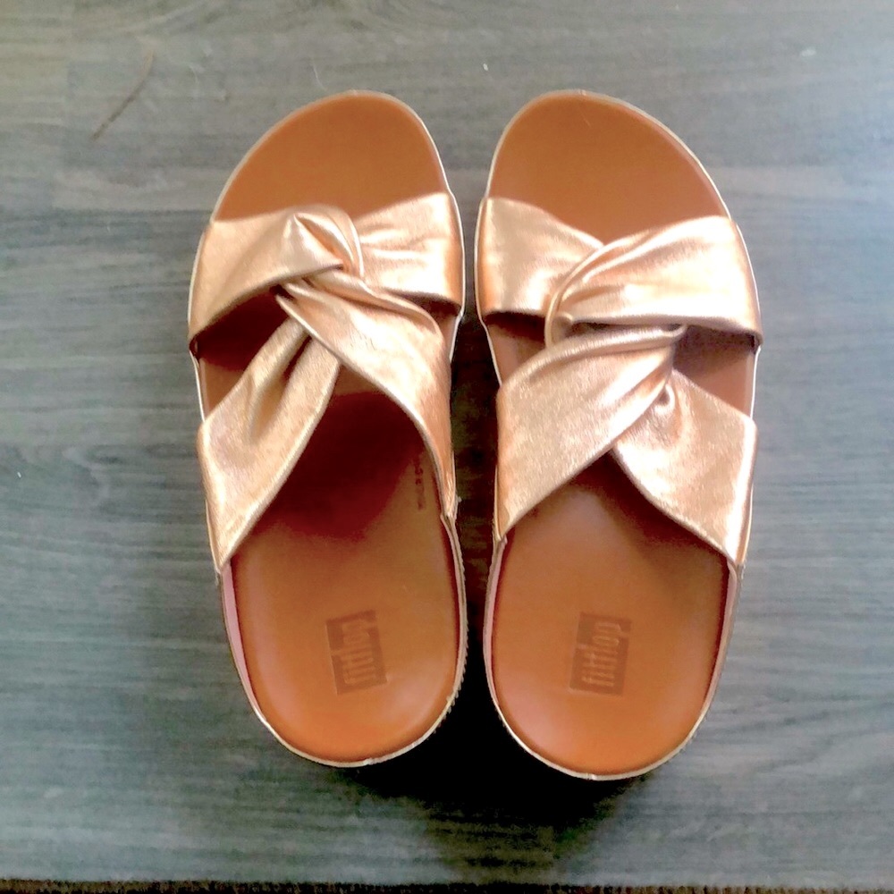 Final Sale🦋Fitflop ROSE GOLD 7/38 Sandal